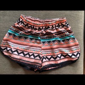 Cute Girl Revolution Multicolored Colorful Shorts L